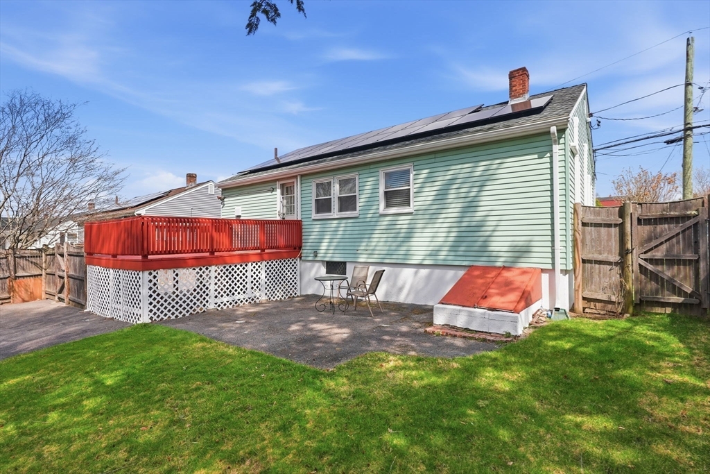 126 Summer St