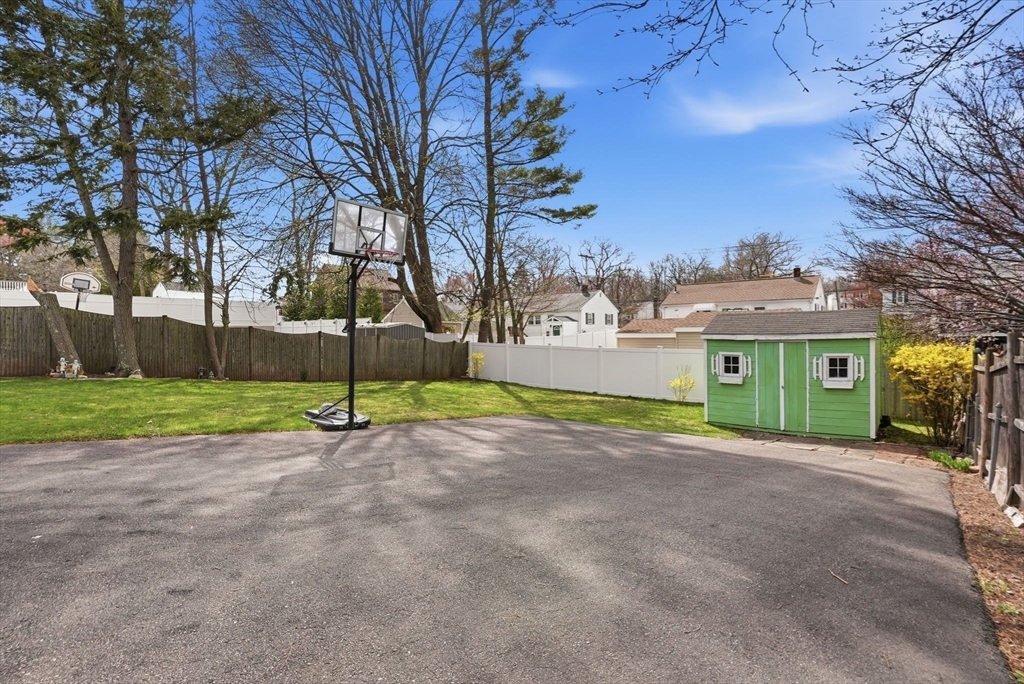 126 Summer St