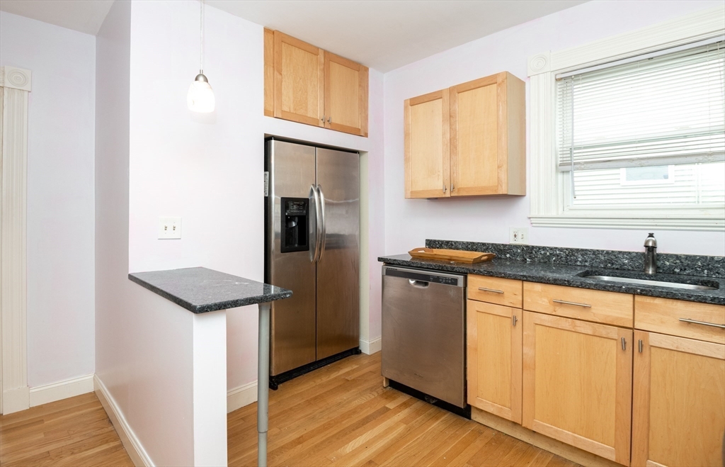 32 Almont St # 1 Unit: 32-1