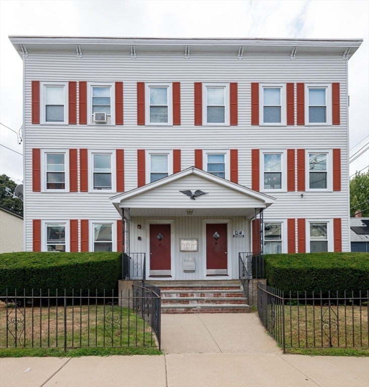 32 Almont St # 1 Unit: 32-1