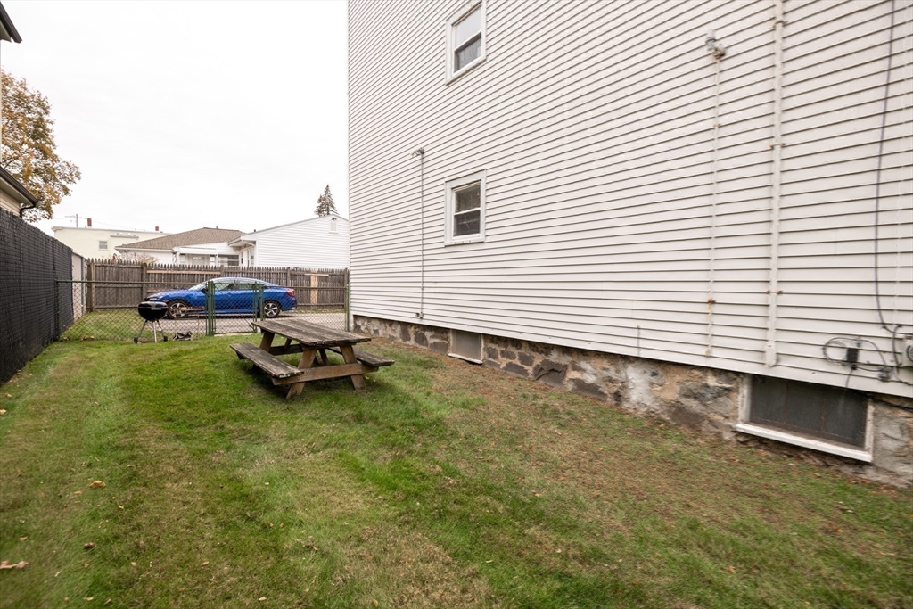 32 Almont St # 1 Unit: 32-1