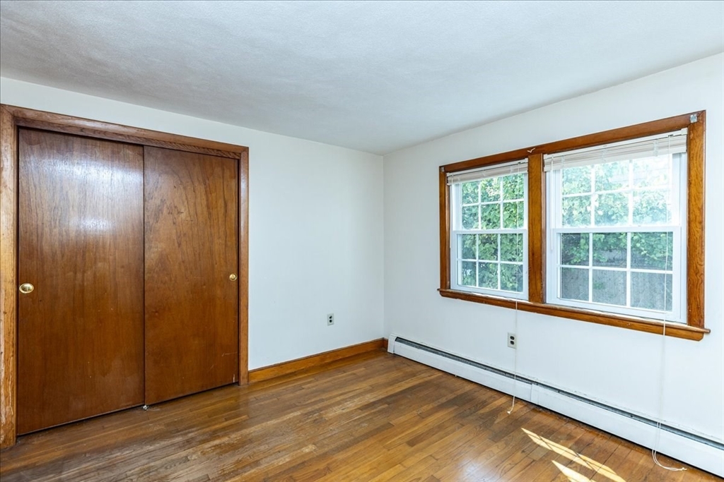 25 Crandall St