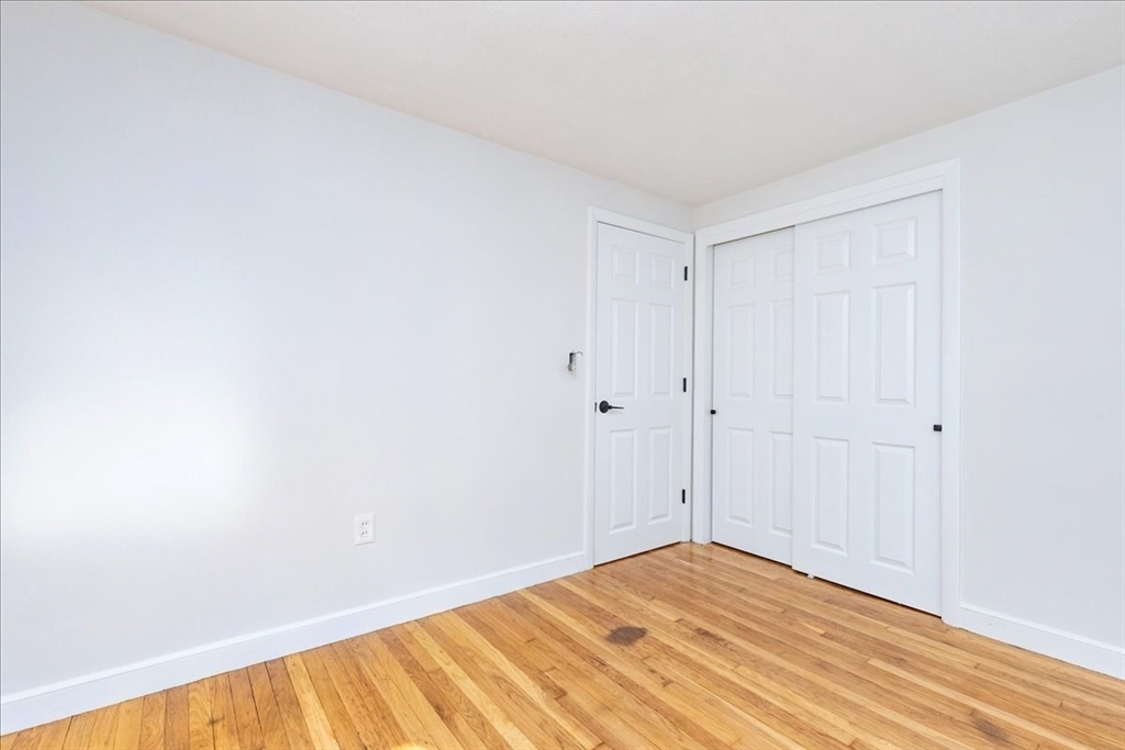 25 Crandall St