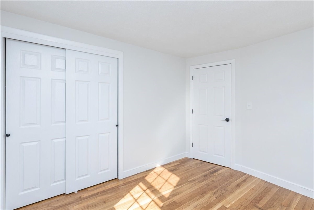 25 Crandall St