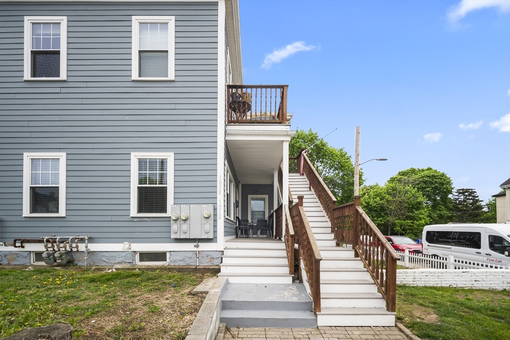1008-1010 River St # 1