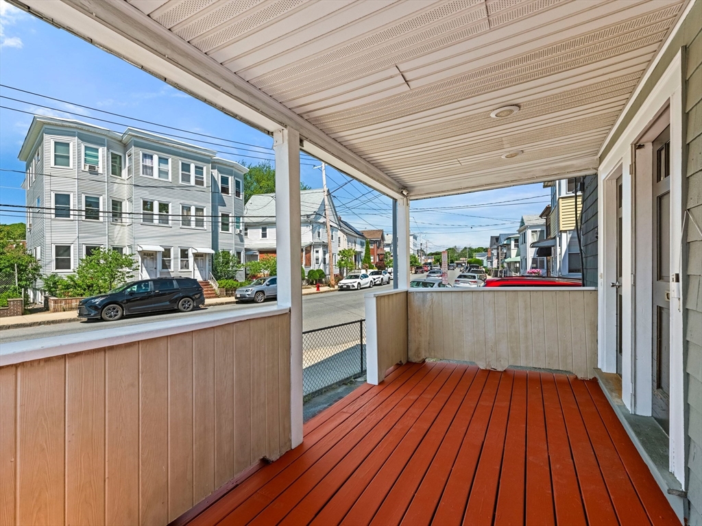 573-575 Washington Ave