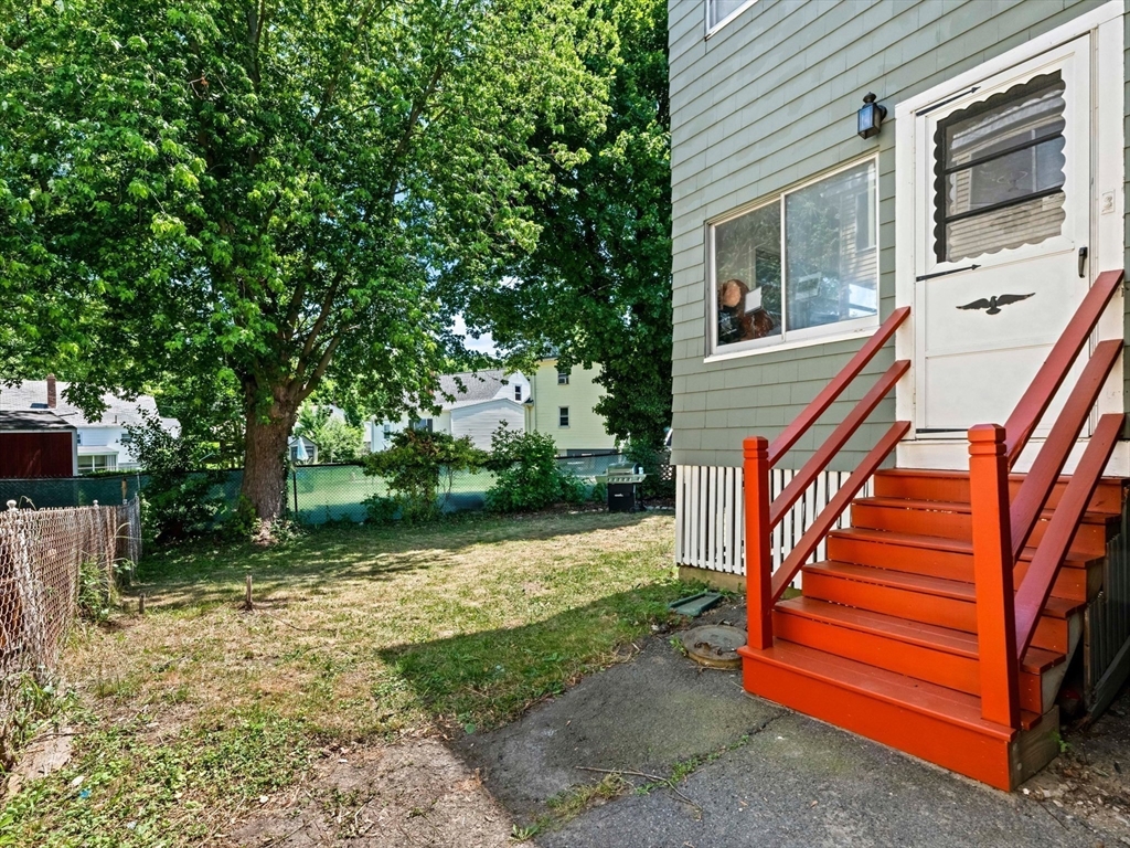 573-575 Washington Ave