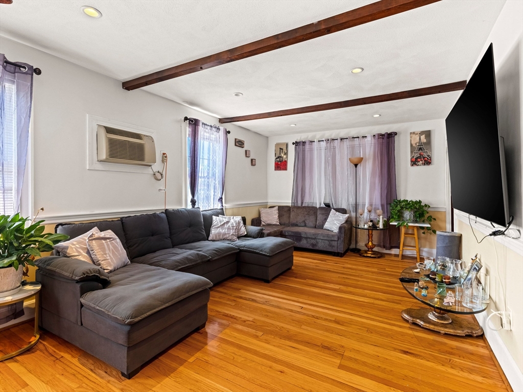 573-575 Washington Ave