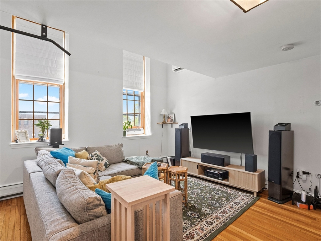 157-165 Winnisimmet St # 3C