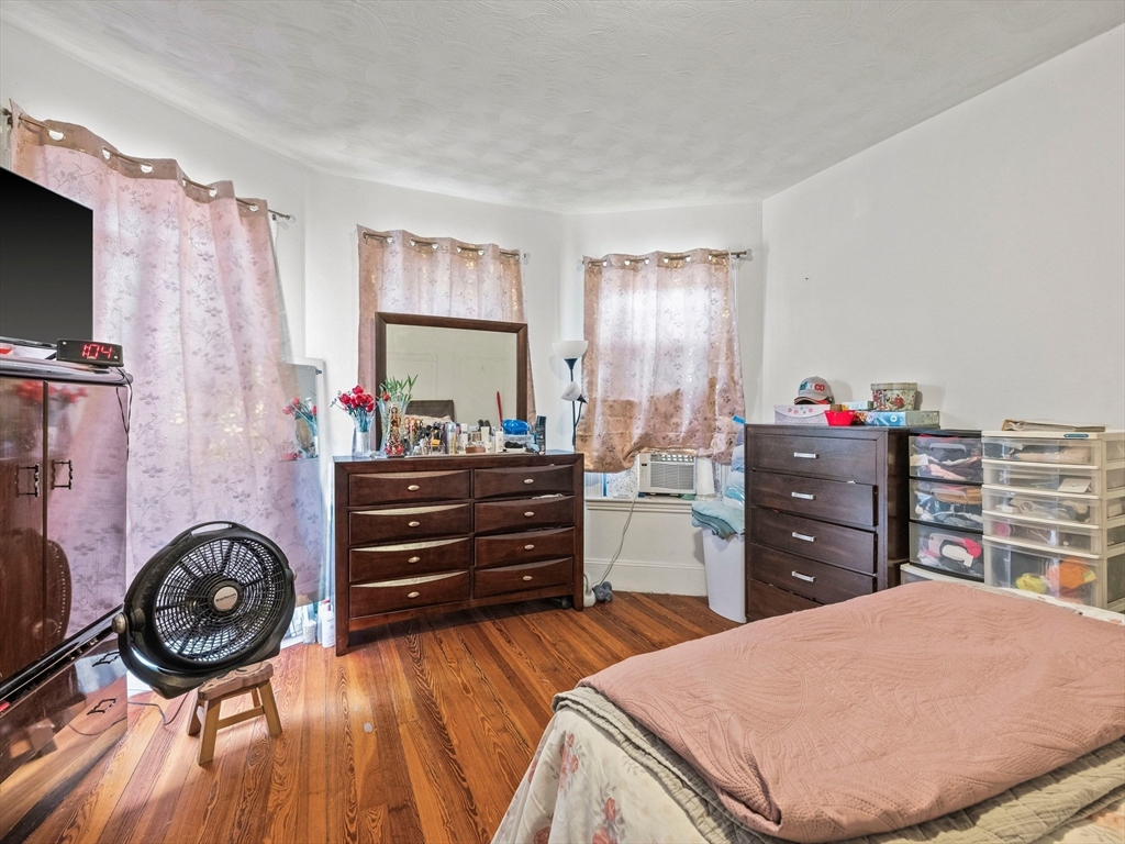 72 Sagamore Ave