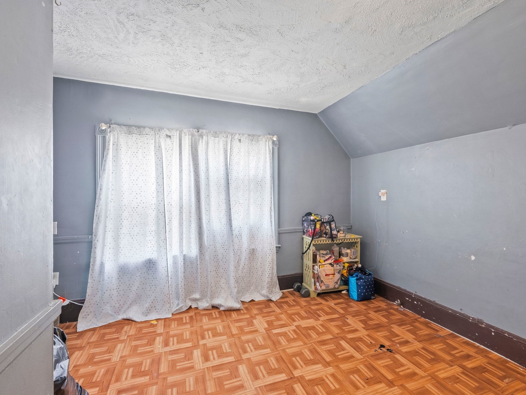 72 Sagamore Ave