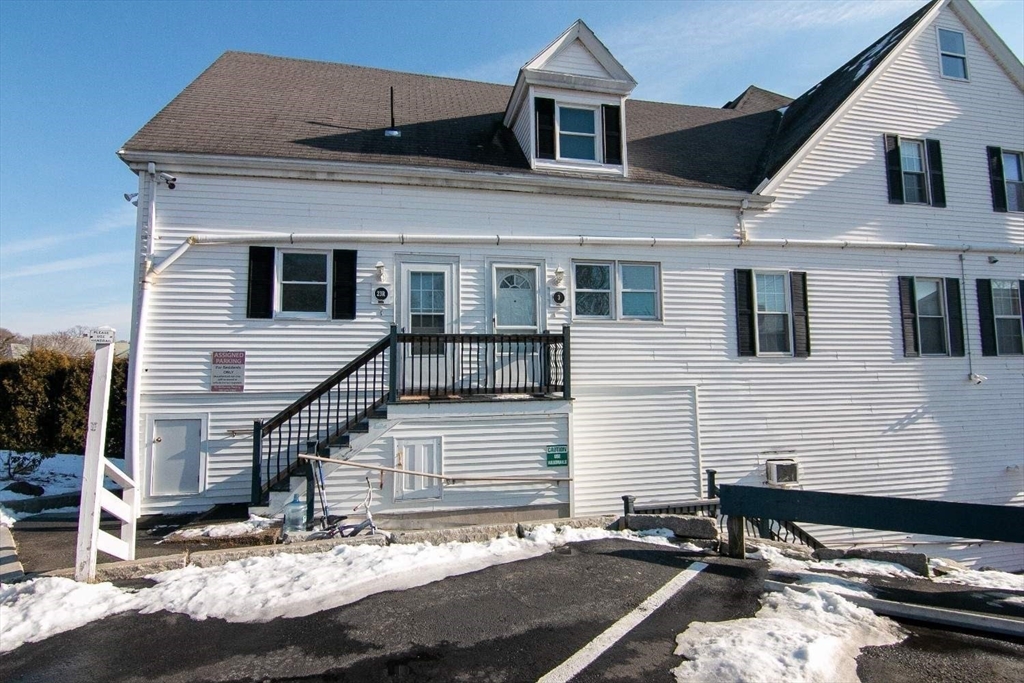 17-23 Essex St # 2