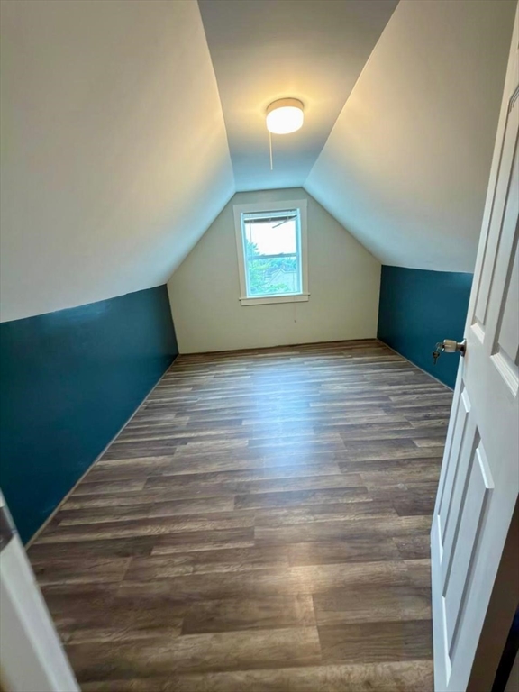 17-23 Essex St # 2