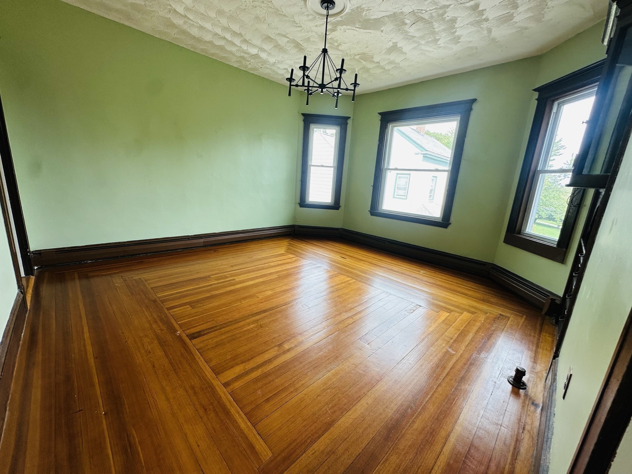 42 Nichols Street # 2