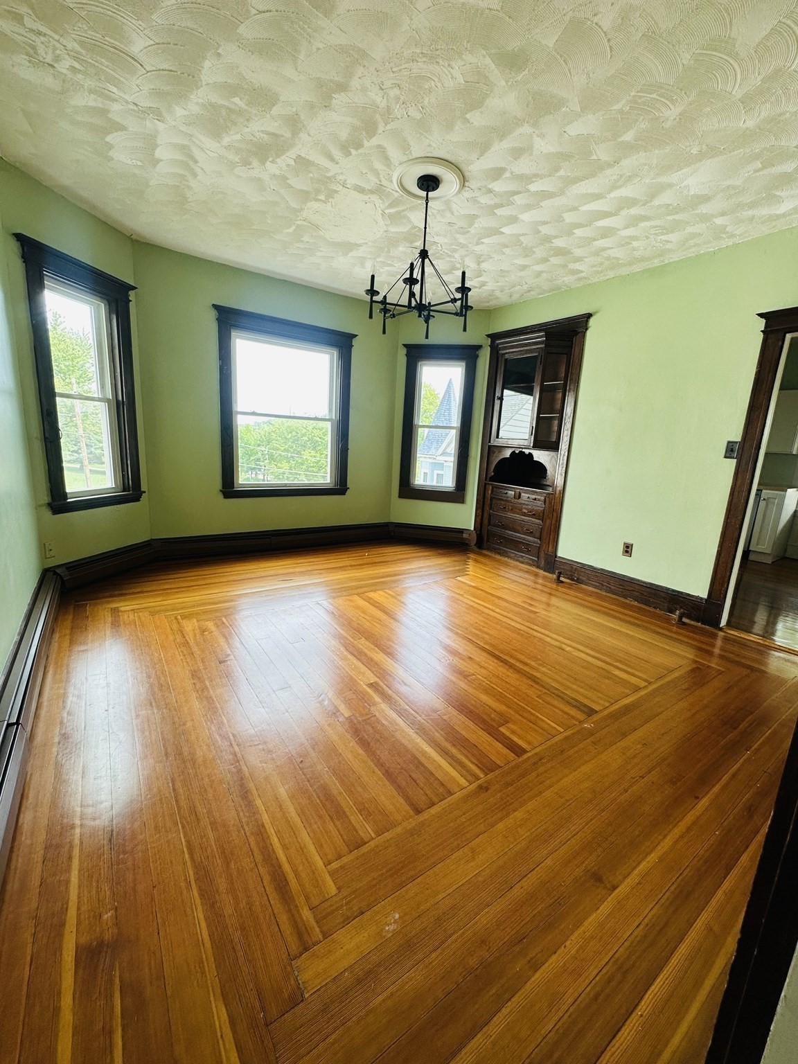 42 Nichols Street # 2