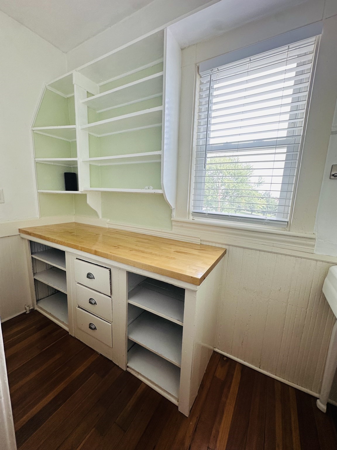 42 Nichols Street # 2