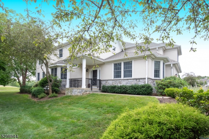 65 Dickinson Rd