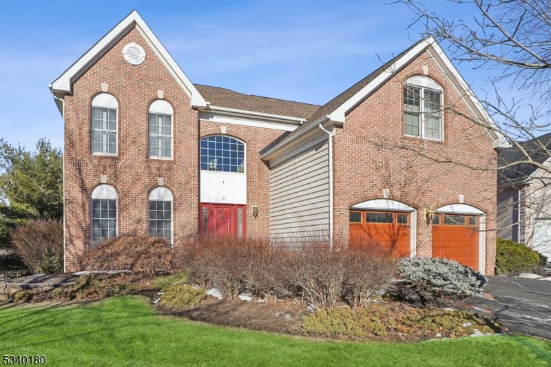 18 Vanderveer Dr
