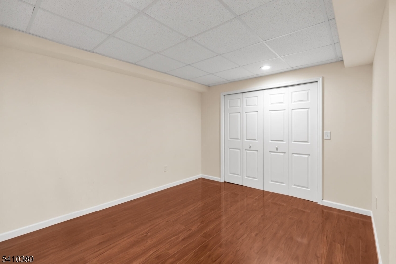 450 Vanderveer Rd