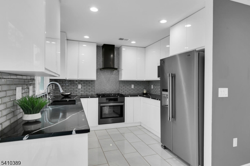 450 Vanderveer Rd