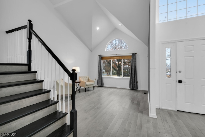 450 Vanderveer Rd