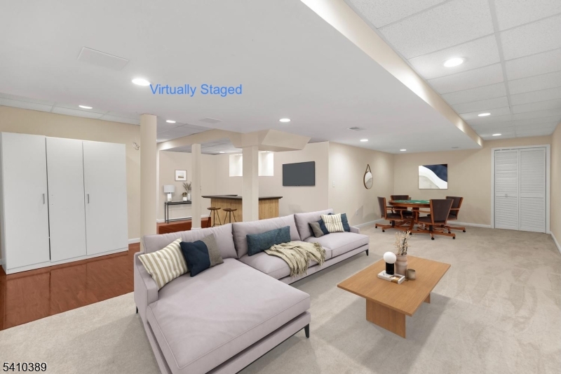 450 Vanderveer Rd