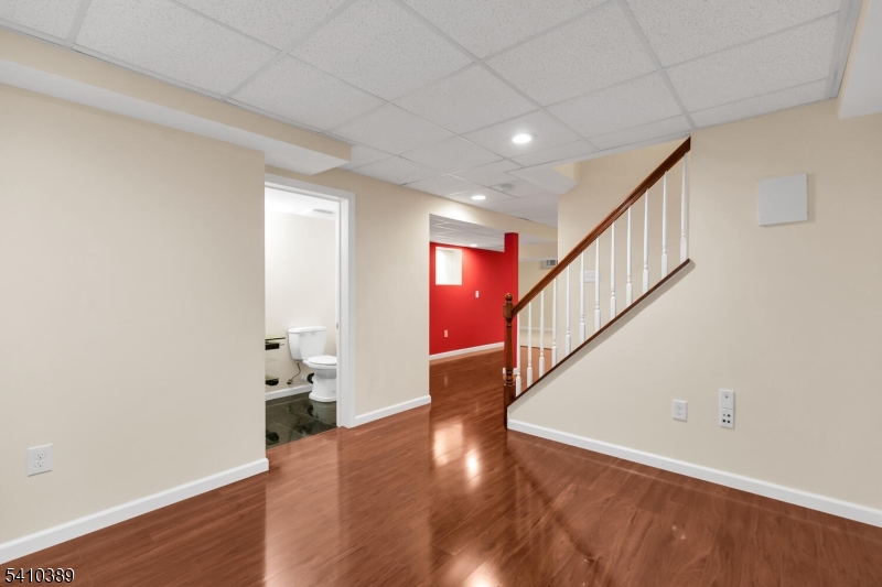 450 Vanderveer Rd