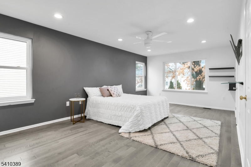 450 Vanderveer Rd