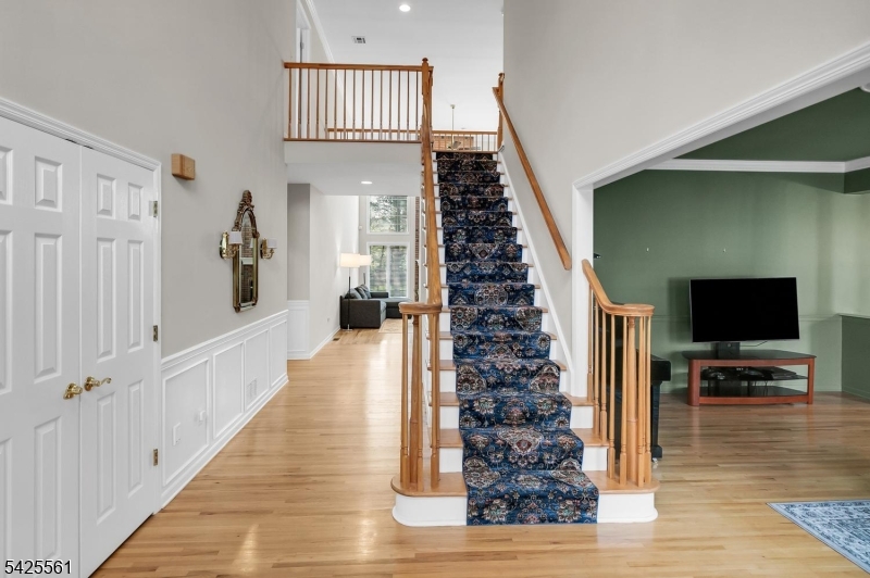 98 Bernard Dr