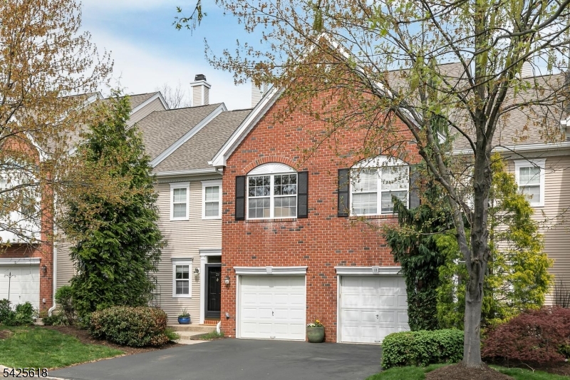 20 Hopkinson Ct