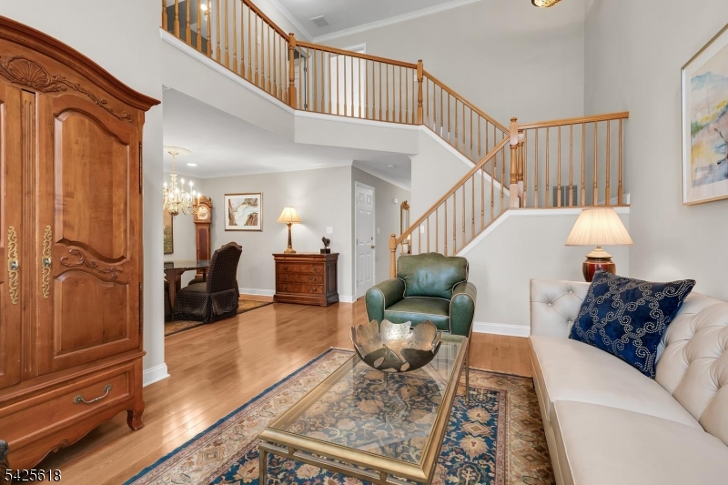20 Hopkinson Ct