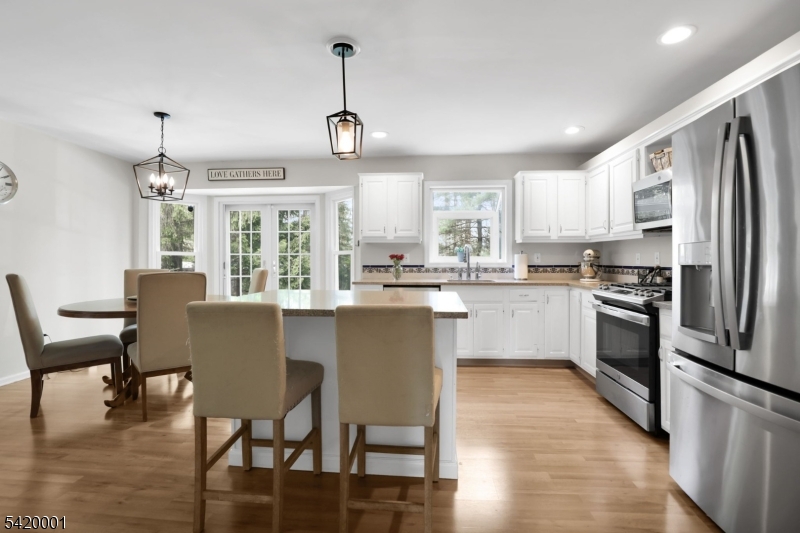 16 Lenape Ct