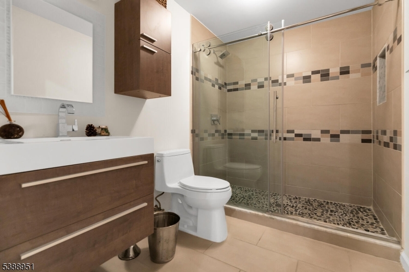 22 Honeyman Rd