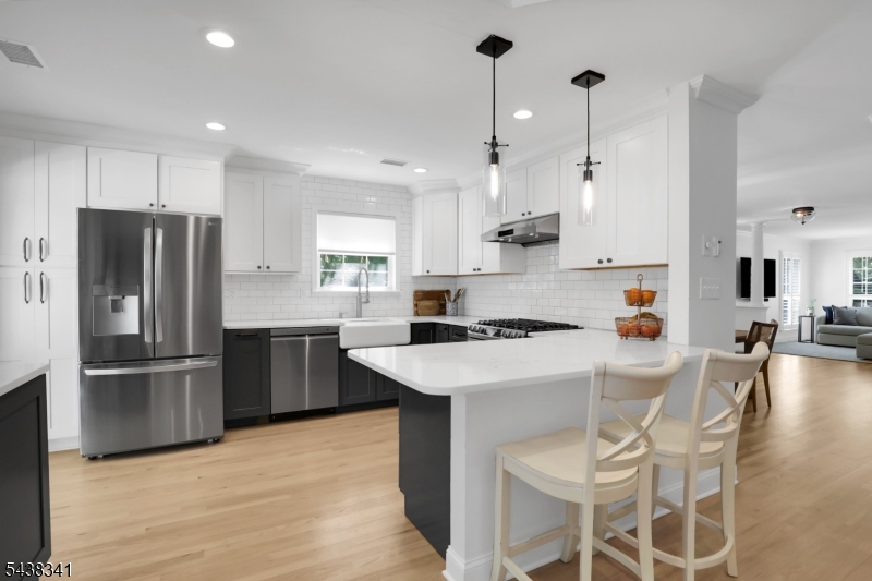 10 Raleigh Ct