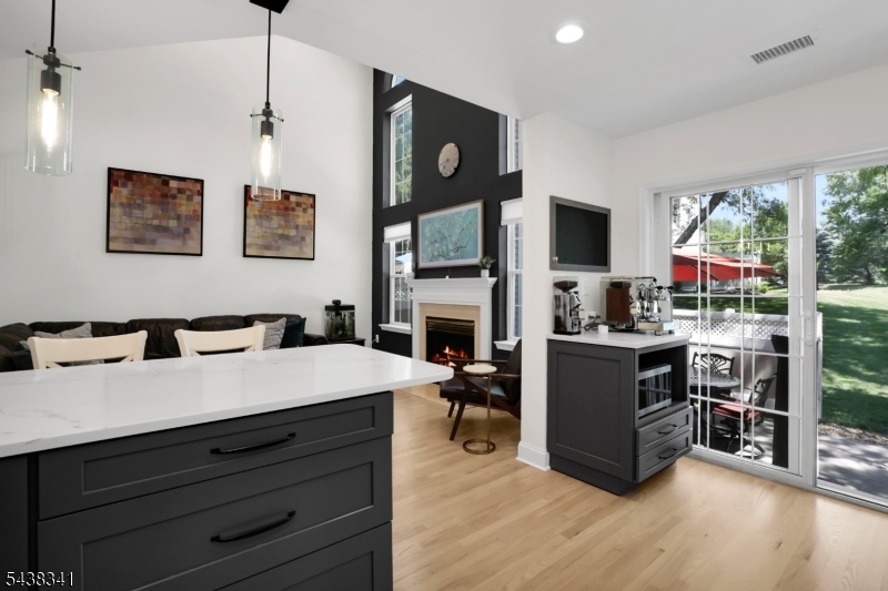 10 Raleigh Ct