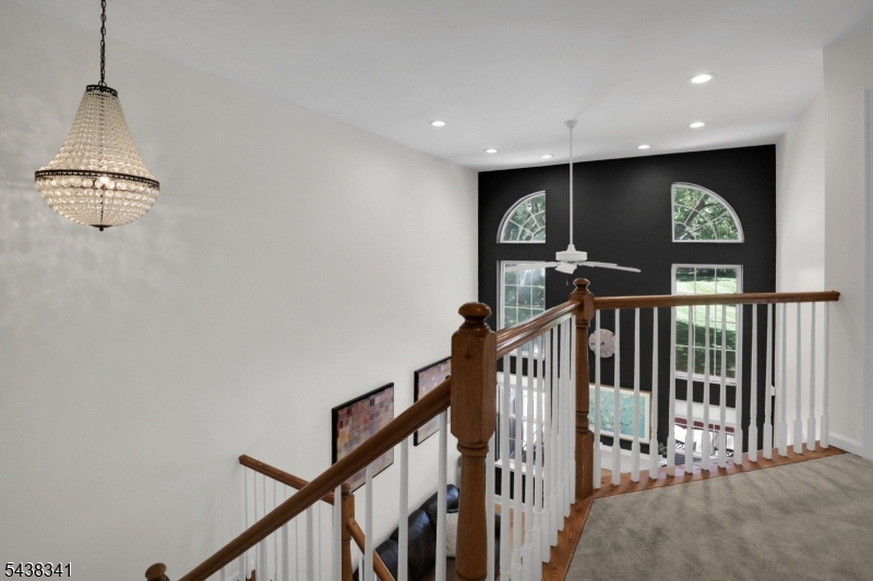 10 Raleigh Ct