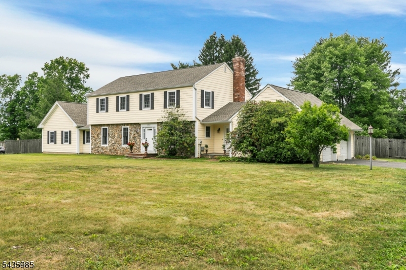 1265 Mount Airy Rd