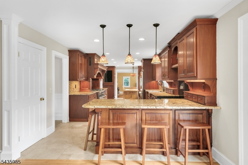 1265 Mount Airy Rd