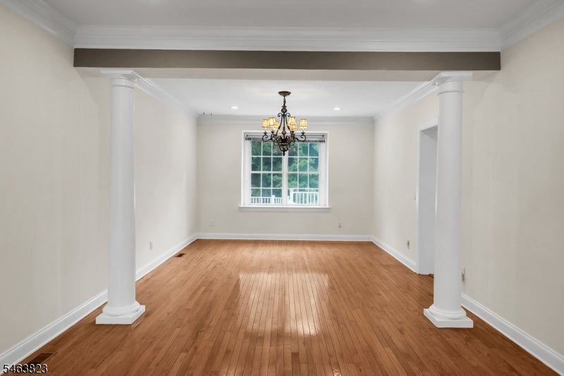 5 Savannah Ct