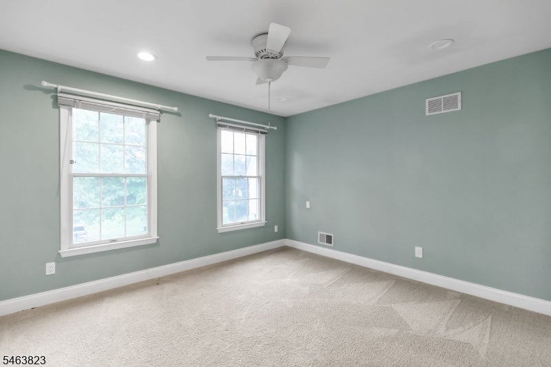 5 Savannah Ct