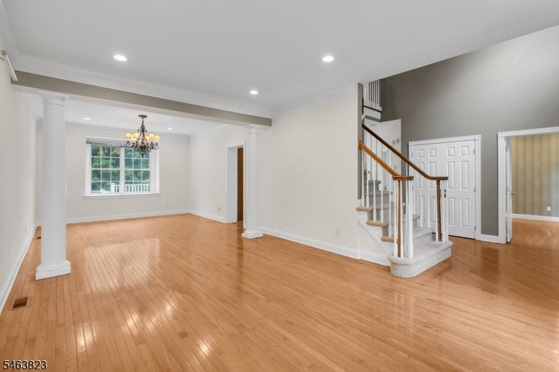5 Savannah Ct