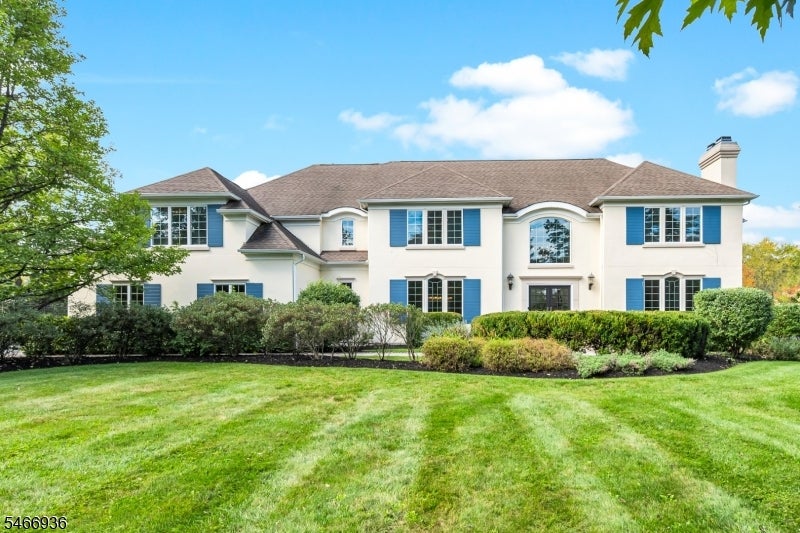 14 Paddock Ct