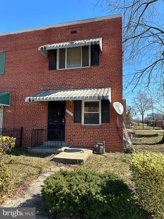 3028 24TH PLACE SE