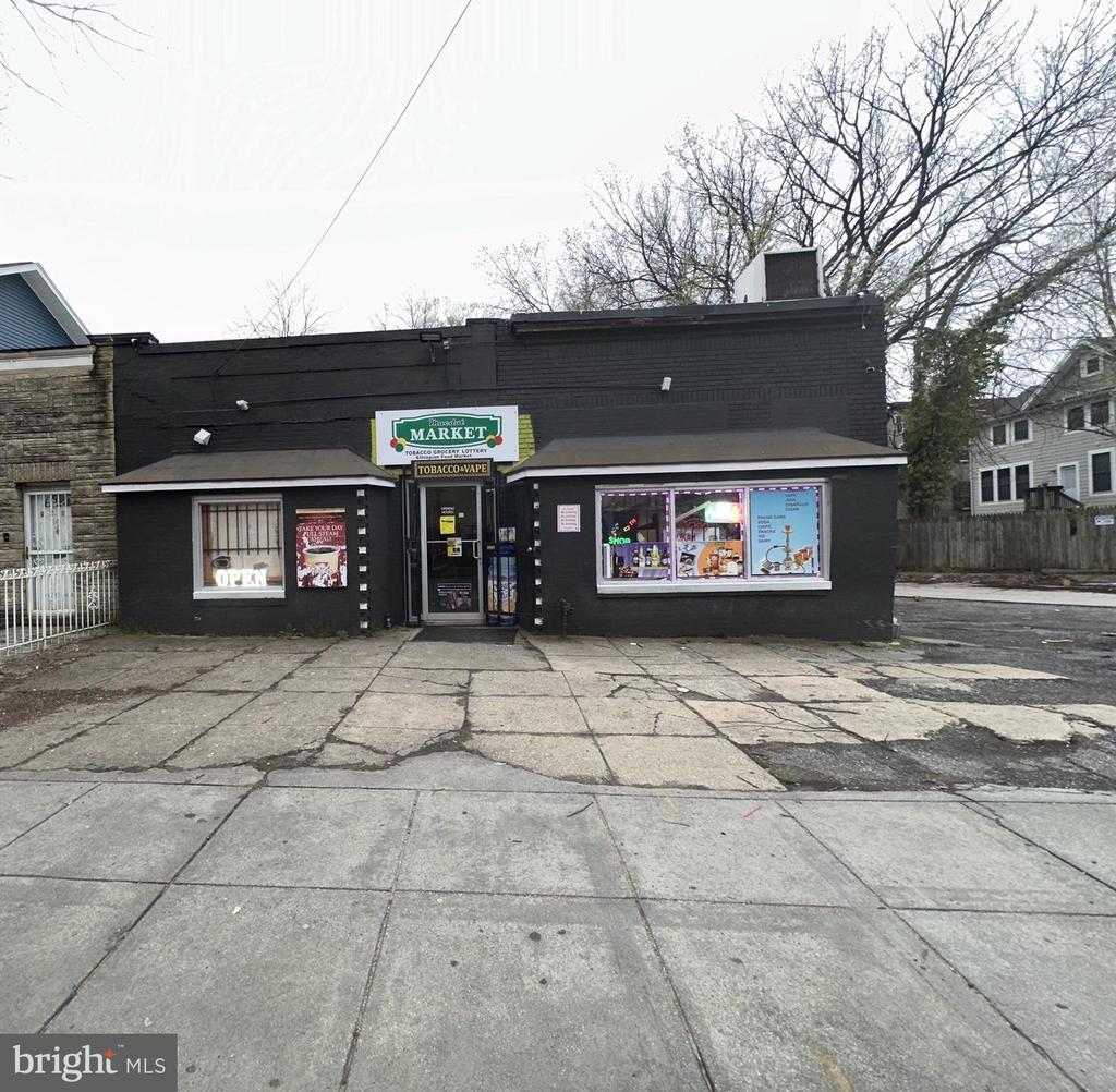 2409 FRANKLIN STREET NE