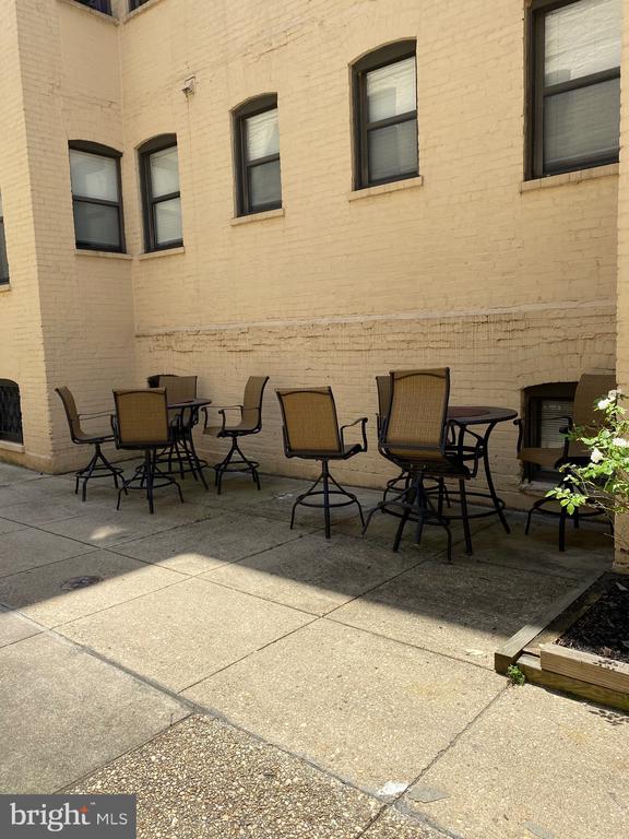 1436 W STREET NW 304