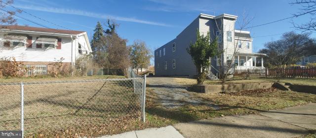 4410 DOUGLAS STREET NE