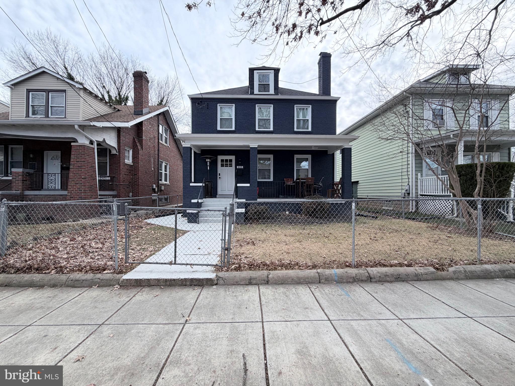 805 MALCOLM X AVENUE SE