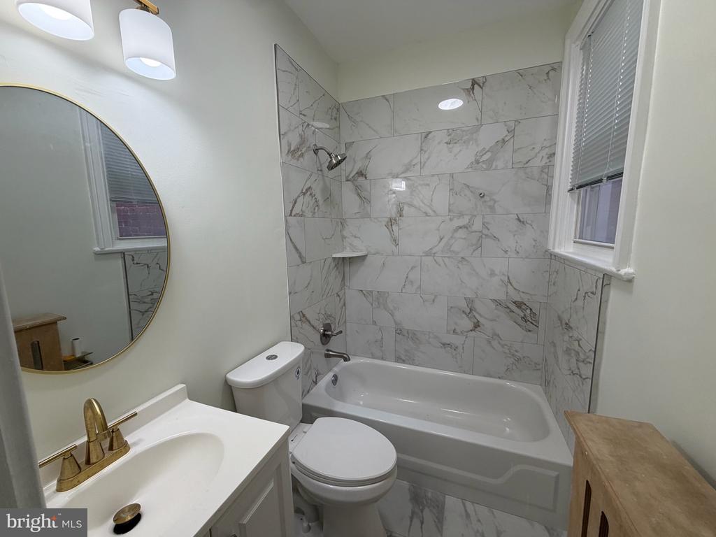 2707 11TH - 1 STREET NW