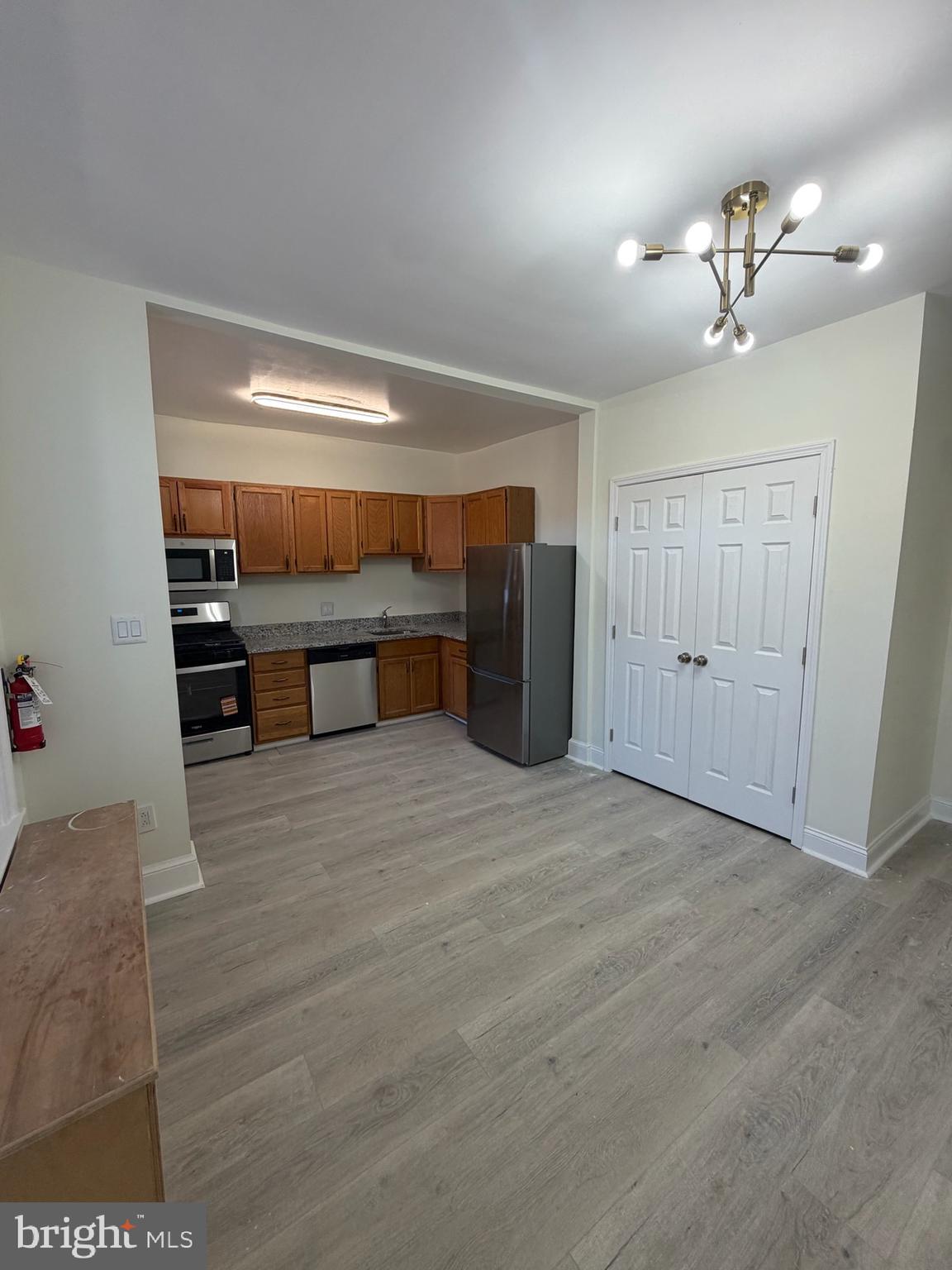 2707 11TH - 1 STREET NW