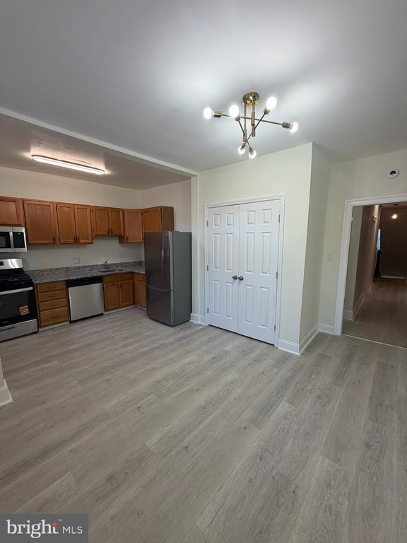 2707 11TH - 1 STREET NW